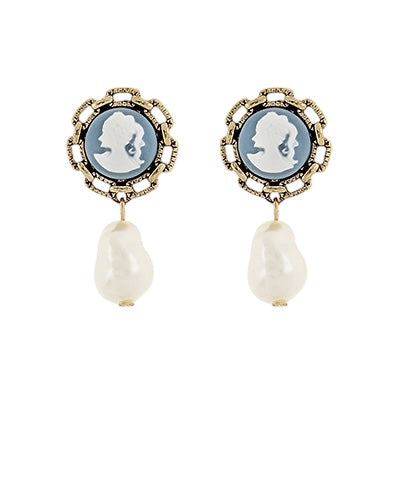 Blue Cameo & Pearl Earring