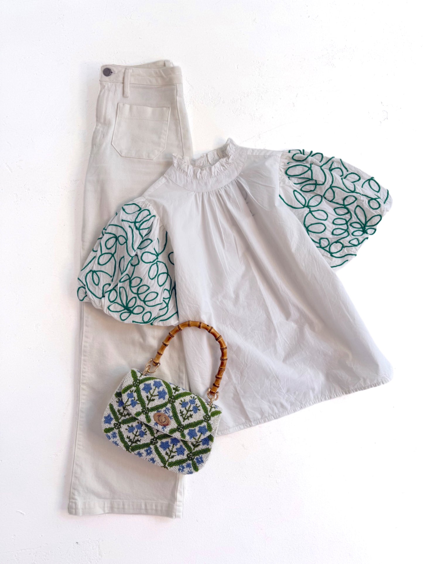 Poplin Embroidery Sleeve Top