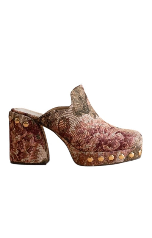 Tapestry Clog