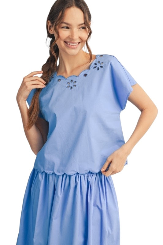 Scallop Eyelet Set- 2 Colors