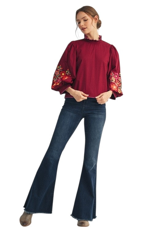 Poplin Embroidered Top in Wine