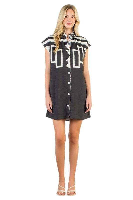 Black & White Geo Shift