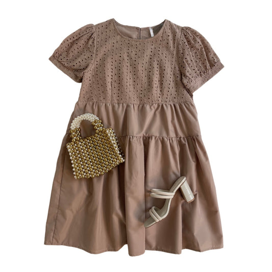 Eyelet Tiered Mini in Sand