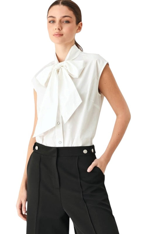 Tie Neck Sleevless Poplin Top