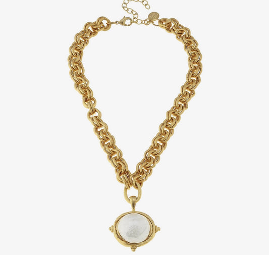 Pearl Cab Necklace