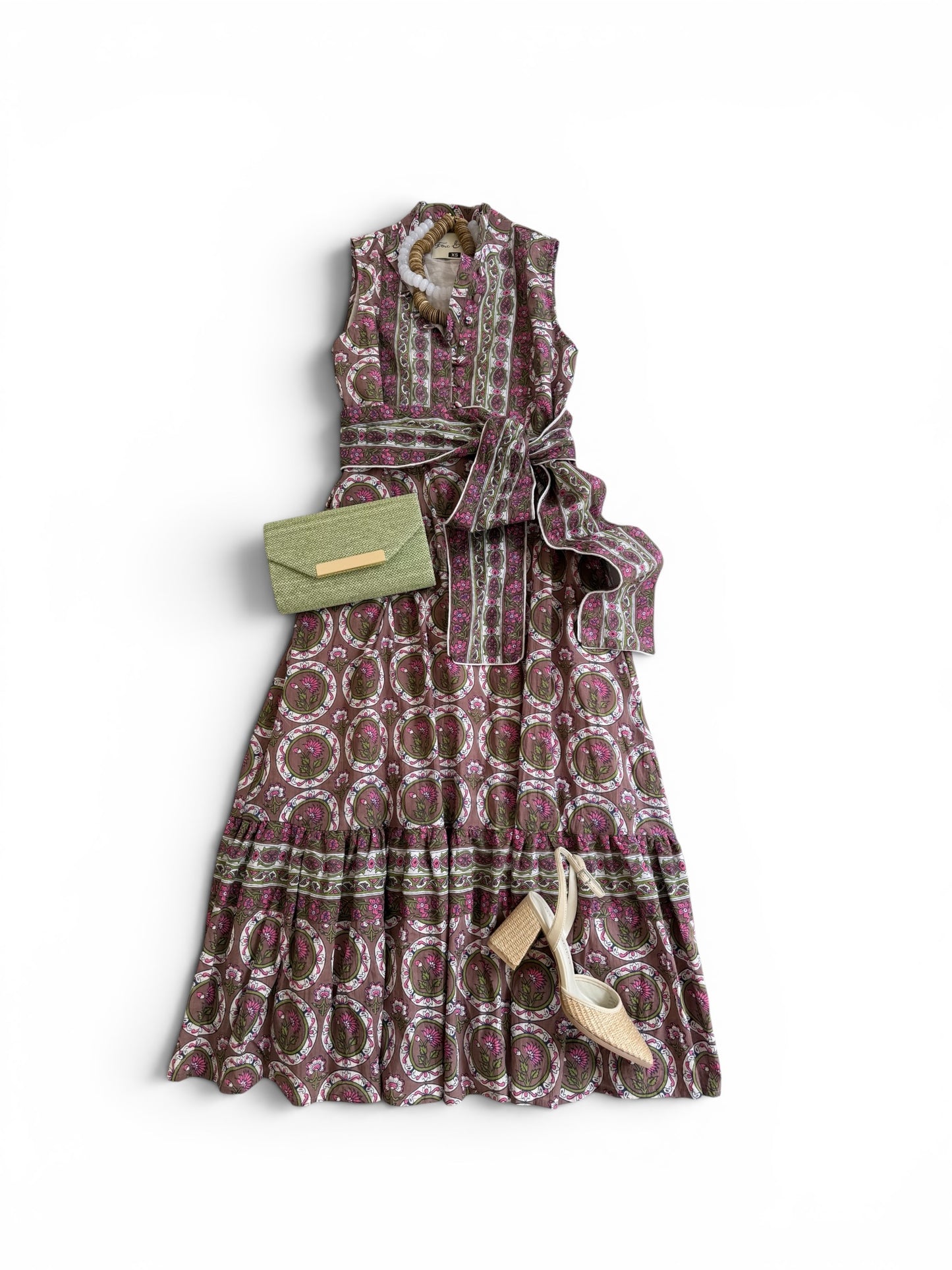 Sleeveless State Street Maxi in Peri & Pink Circles