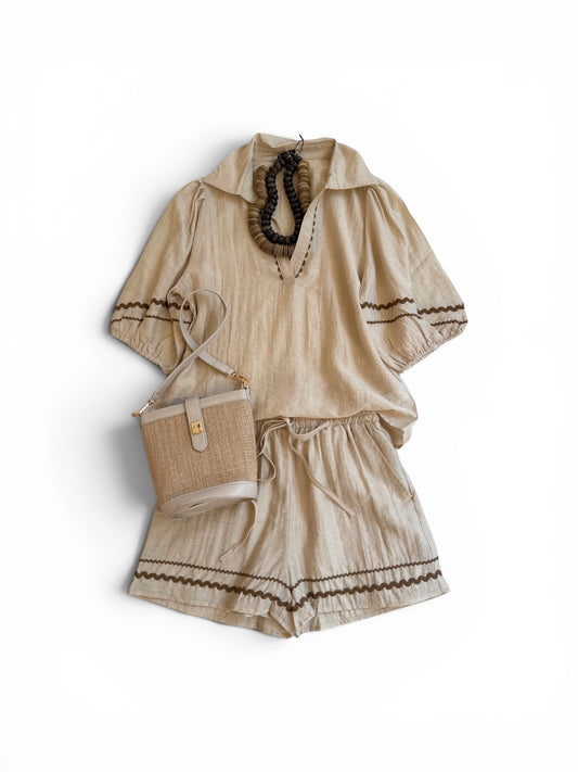 Collared RicRac Set in Flax & Chocolate