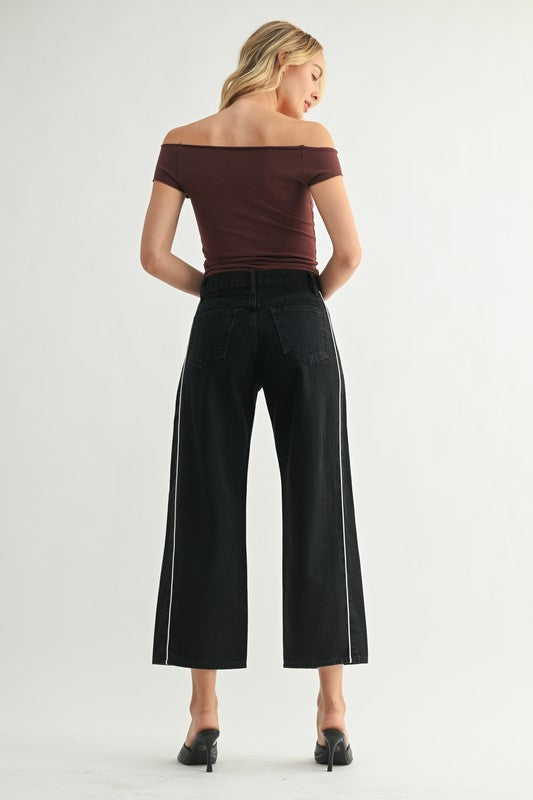 Barrel Jean Twist Black Pinstripe