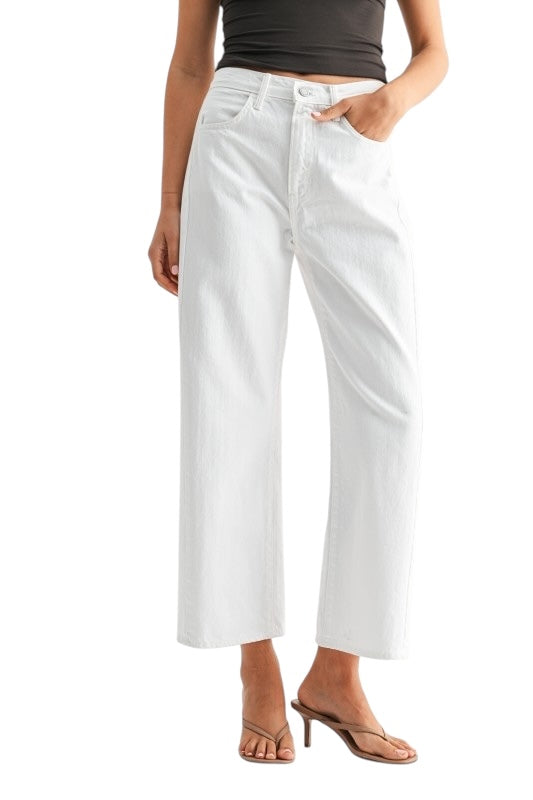 Twist Barrel Jean in Optic White
